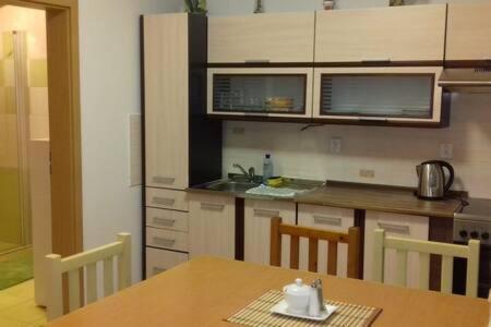 Apartman L M Kajov Exterior photo